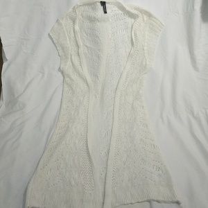 Maurices Off-White Short Sleeve Duster Cardigan